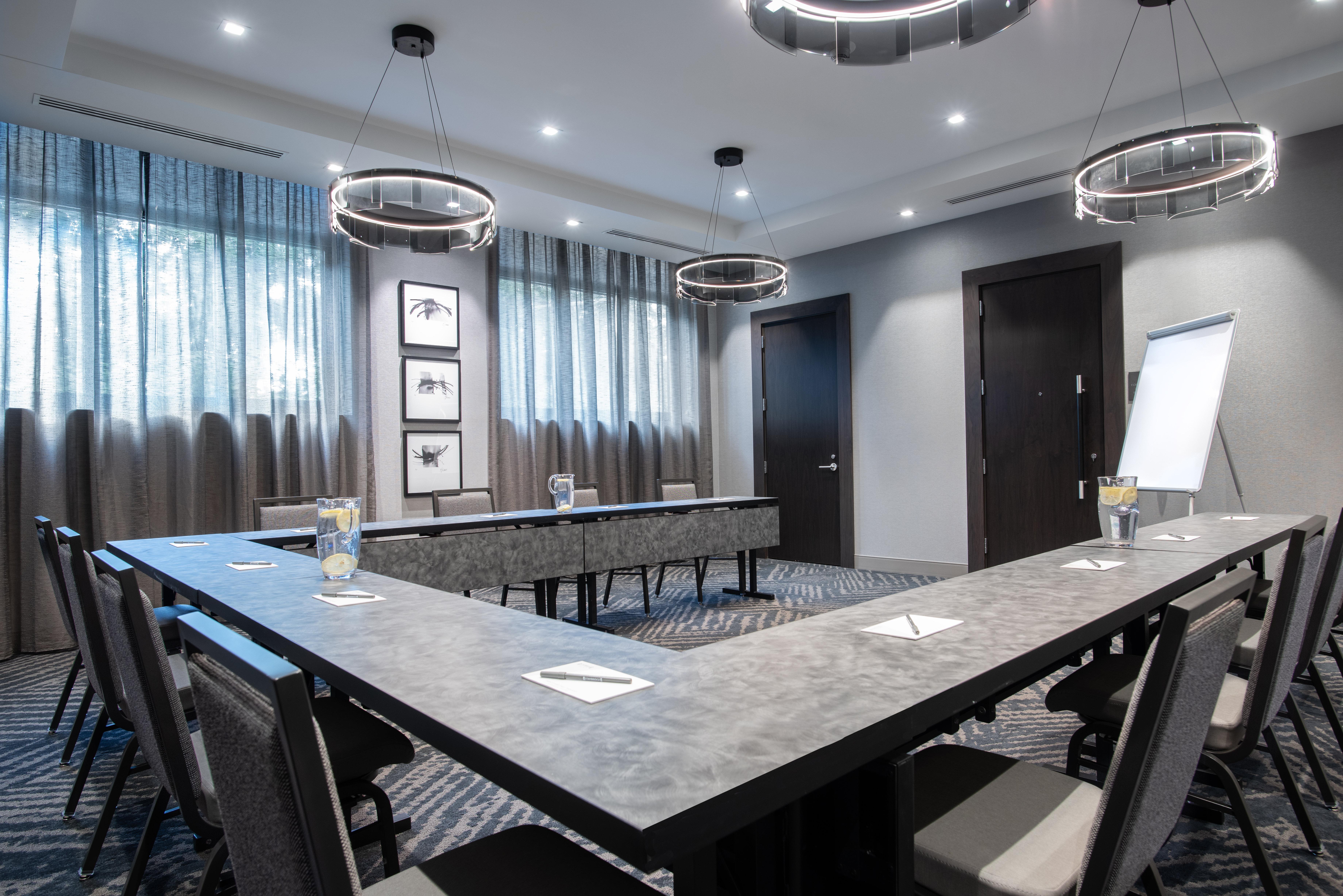 Holiday Inn Express - Boston Logan Airport - Revere By Ihg Buitenkant foto