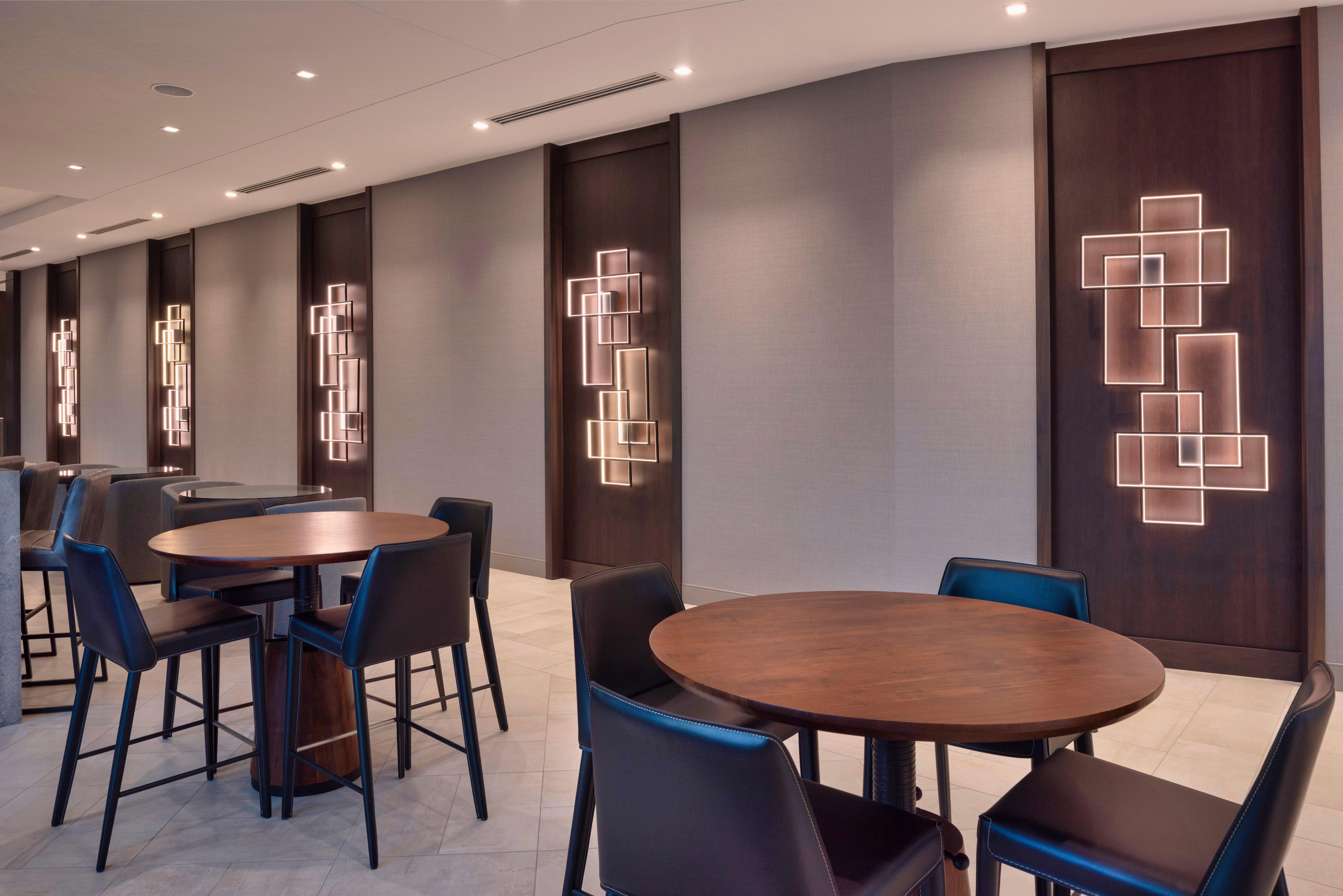 Holiday Inn Express - Boston Logan Airport - Revere By Ihg Buitenkant foto