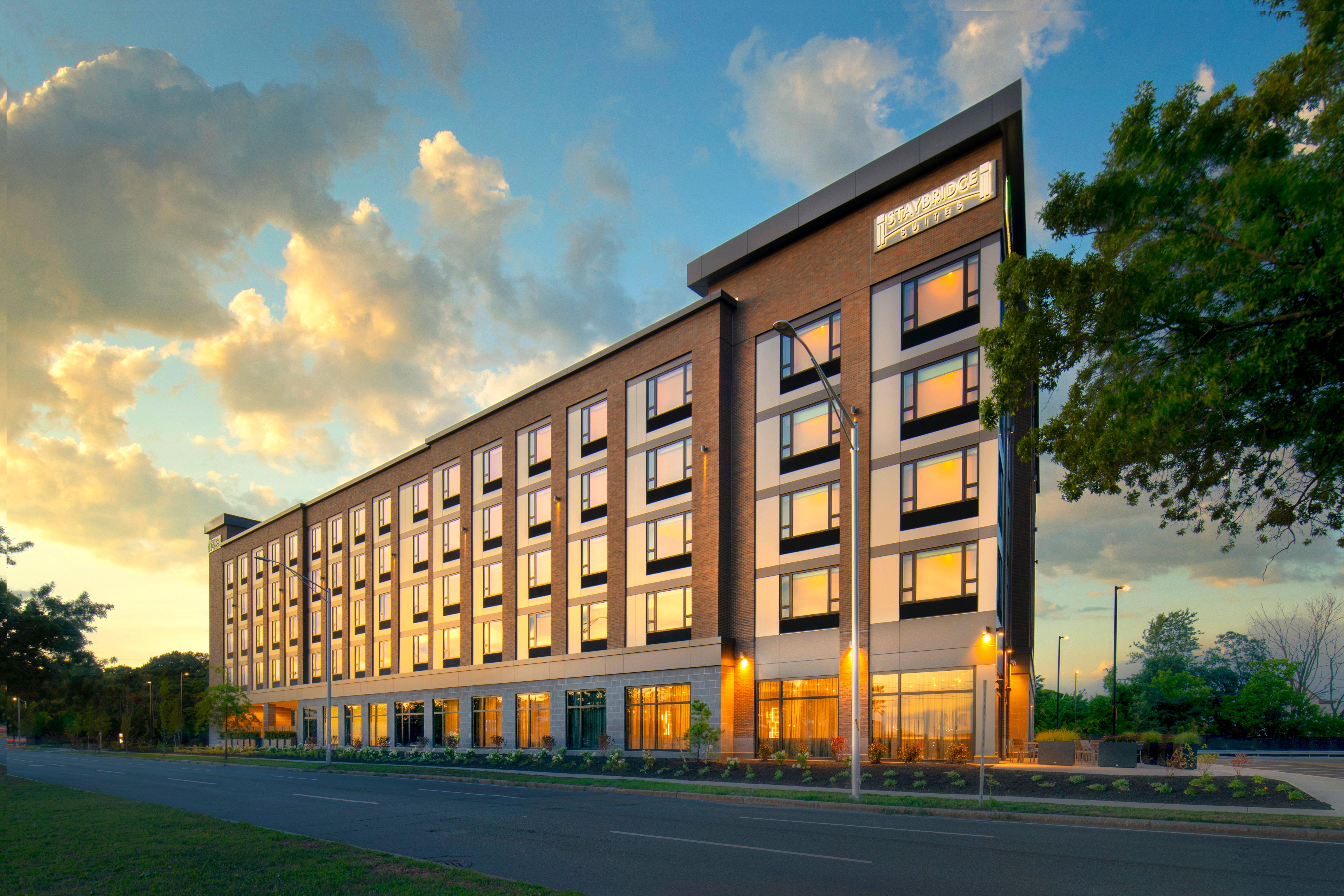 Holiday Inn Express - Boston Logan Airport - Revere By Ihg Buitenkant foto