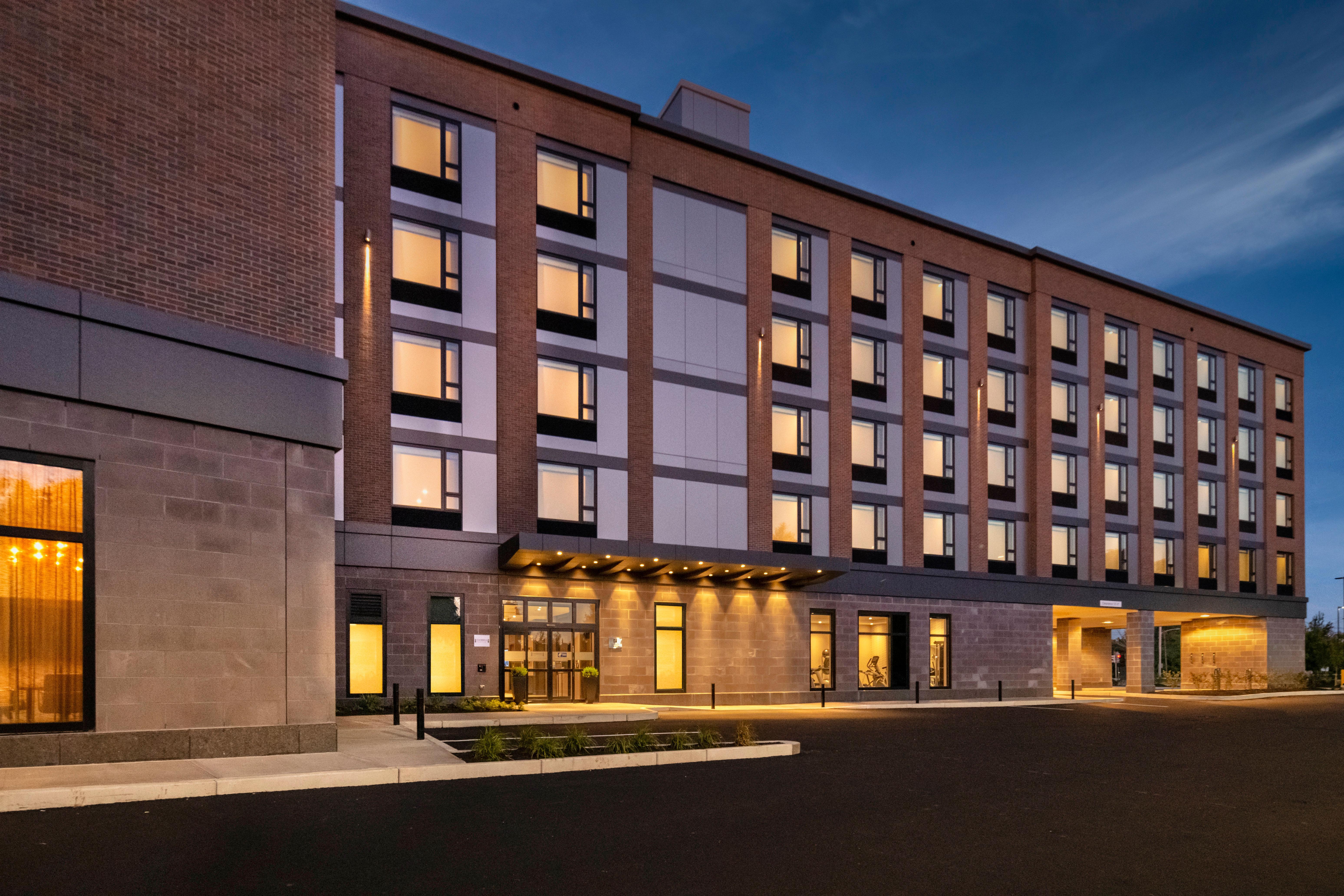 Holiday Inn Express - Boston Logan Airport - Revere By Ihg Buitenkant foto